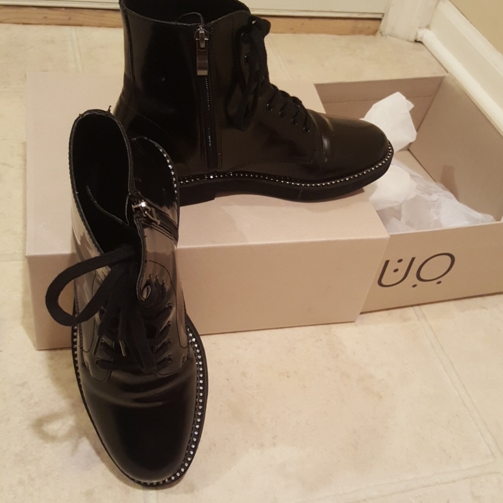Women shoe